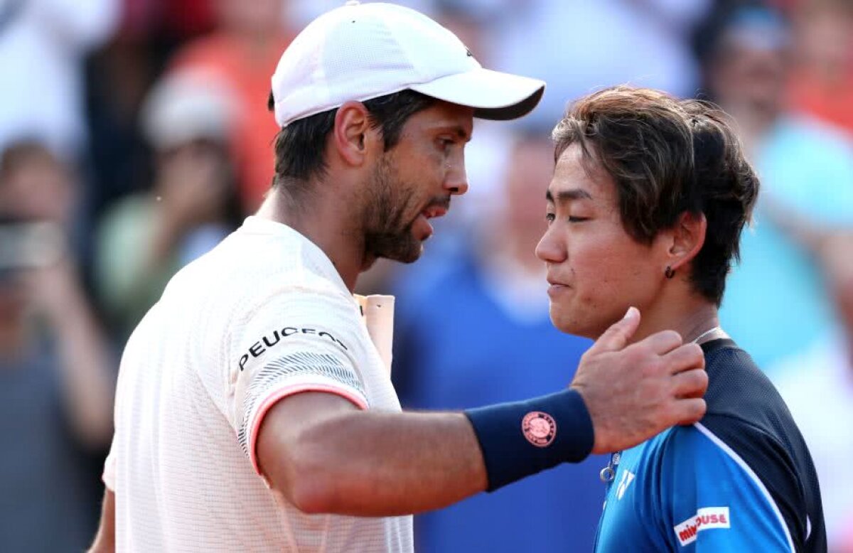 ROLAND GARROS // FOTO + VIDEO Primul meci dramatic de la Paris: a fost la un pas să producă o surpriză importantă, dar a încehiat meciul plângând, chinuit de accidentare