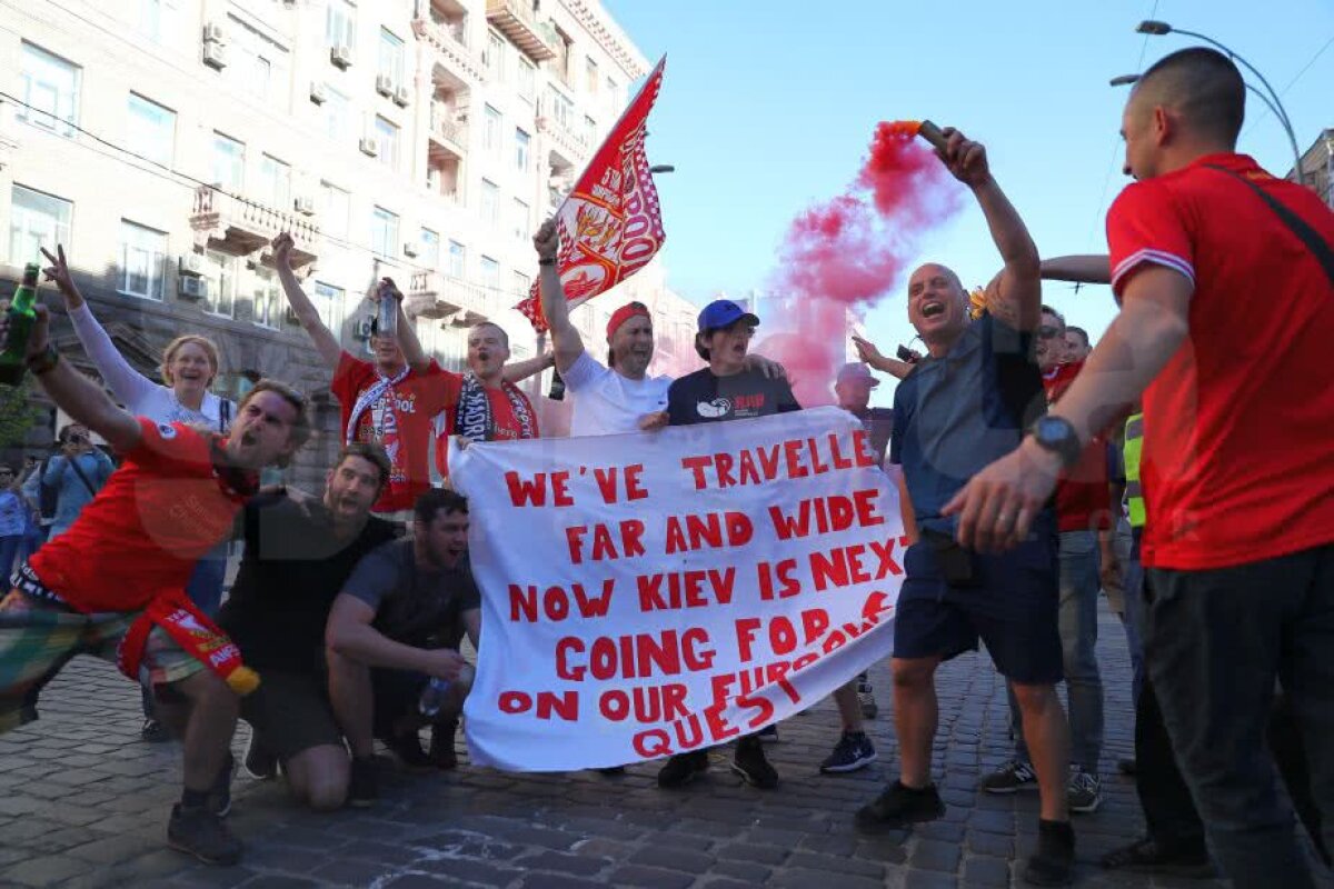 GALERIE FOTO Cum au trăit reporterii GSP finala Ligii » 100.000 de oameni au readus la viață spiritul Kievului pentru un week-end