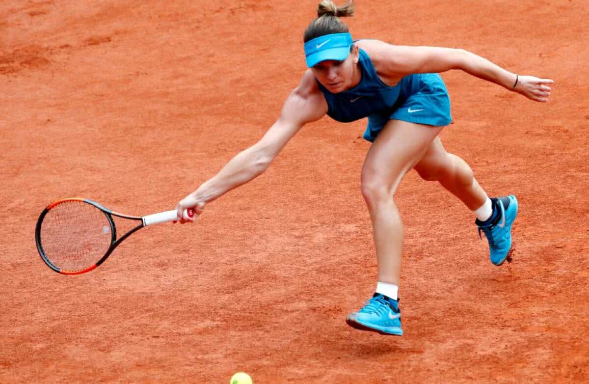 VIDEO + FOTO A riskat și a câștigat! Simona Halep spulberă rapid emoțiile din primul set și o învinge pe Alison Riske în trei seturi! Cu cine joacă în turul următor