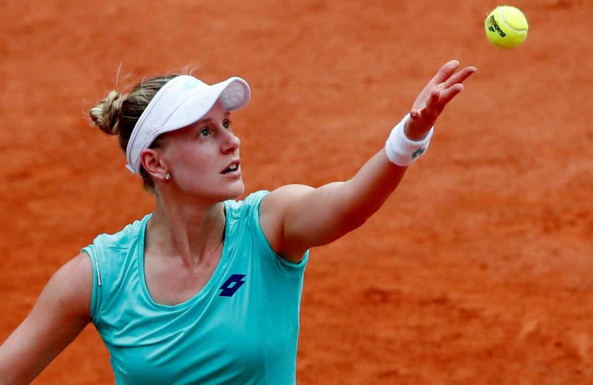 VIDEO + FOTO A riskat și a câștigat! Simona Halep spulberă rapid emoțiile din primul set și o învinge pe Alison Riske în trei seturi! Cu cine joacă în turul următor