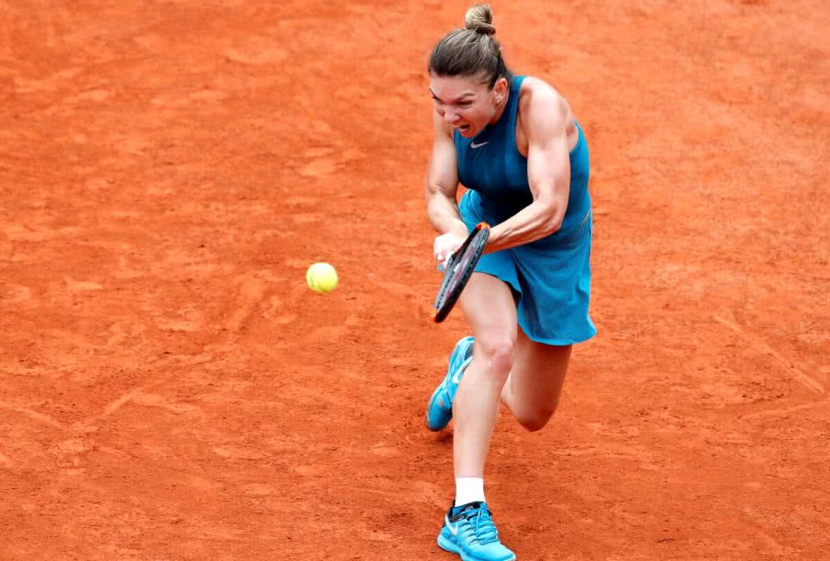 VIDEO + FOTO A riskat și a câștigat! Simona Halep spulberă rapid emoțiile din primul set și o învinge pe Alison Riske în trei seturi! Cu cine joacă în turul următor