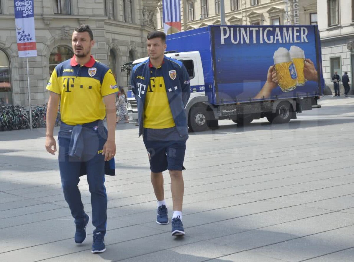 CORESPONDENȚĂ DIN AUSTRIA // Imagini FOTO de la plimbarea "tricolorilor" prin Graz