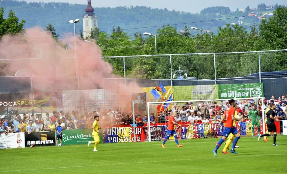 GALERIE FOTO Chile de chin: "tricolorii" revin pe final și câștigă, după ce au fost conduși în superioritate numerică de rezervele sud-americanilor  