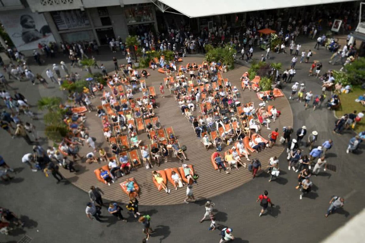 FOTOREPORTAJ ROLAND GARROS // 15 imagini inedite din inima de zgură a Parisului » Irina Begu a oferit imaginea zilei :) 