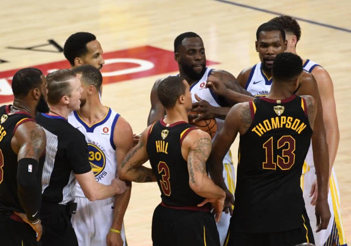 VIDEO Golden State vs. Cleveland Cavaliers 1-0 » Campioana câștigă în prelungiri primul duel al finalei NBA! LeBron James scapă victoria printre degete după o gafă colosală
