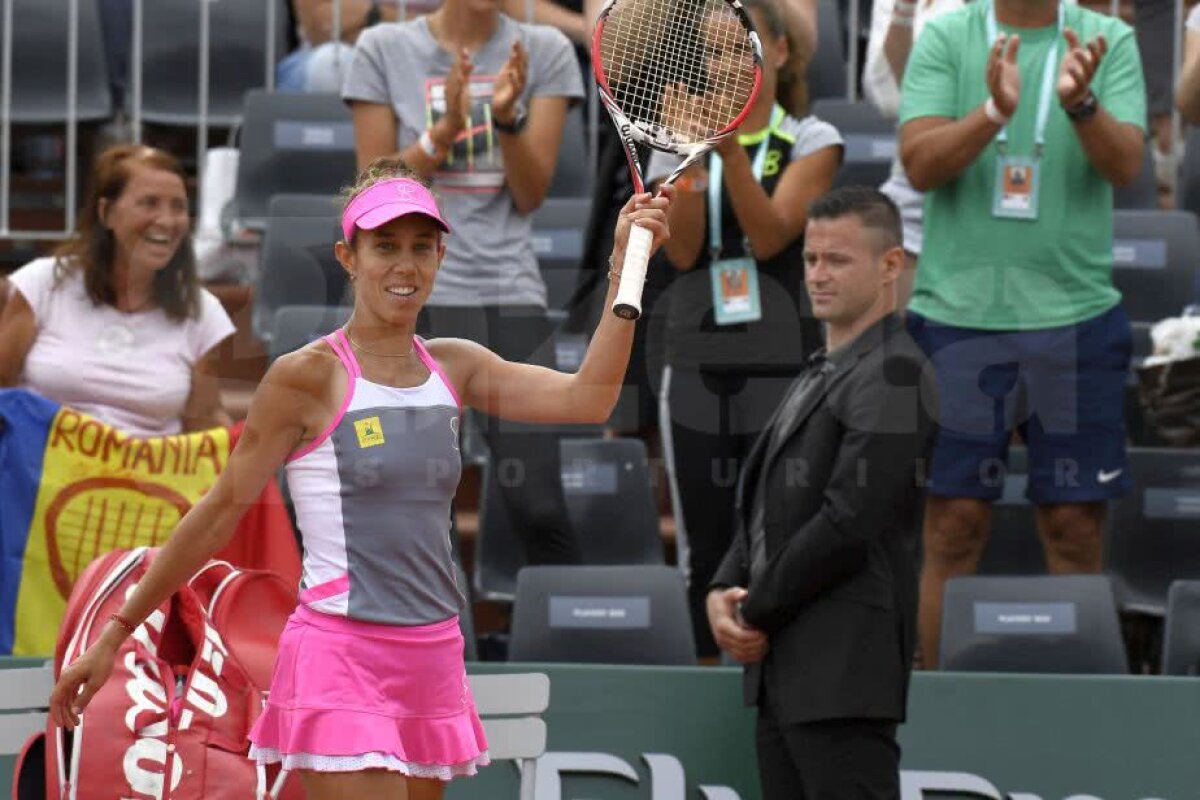 VIDEO+FOTO // SENZAȚIONALĂ! Mihaela Buzărnescu este în "optimi" la Roland Garros » Victorie fantastică în fața Elinei Svitolina! Cu cine joacă mai departe
