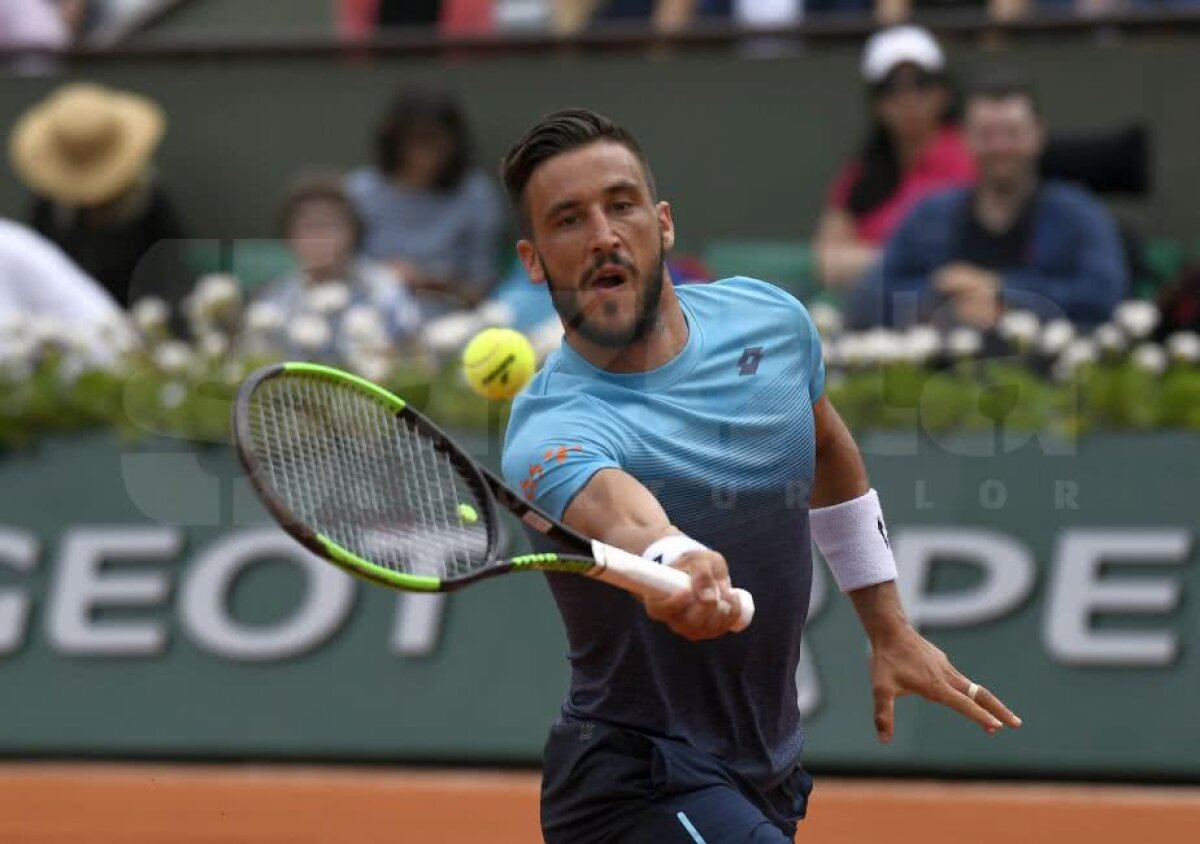 VIDEO+FOTO Momente șocante la meciul dintre Dzumhur și Zverev! Bosniacul s-a izbit de un copil de mingi, pe care l-a lăsat lat pe teren