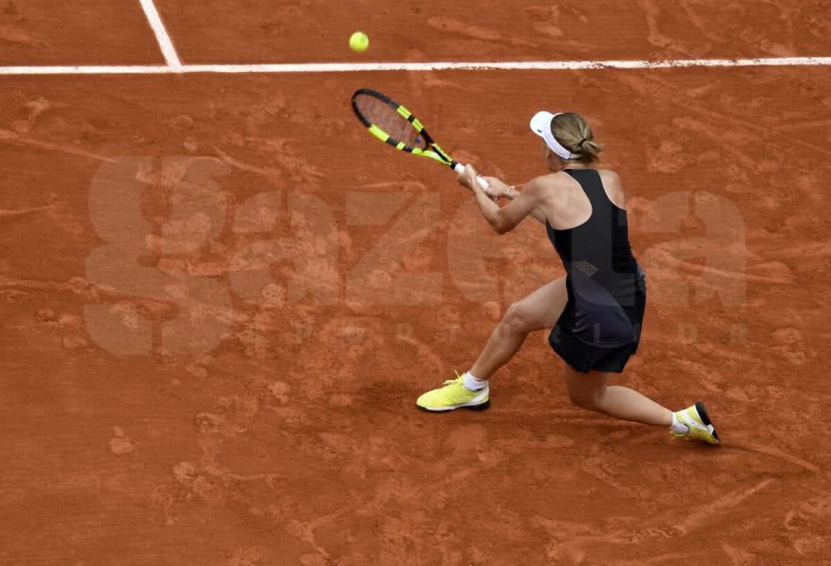 GALERIE FOTO Fără emoții » Rivala Simonei Halep a ajuns în "optimile" de la Roland Garros: adversară de coșmar pentru daneză
