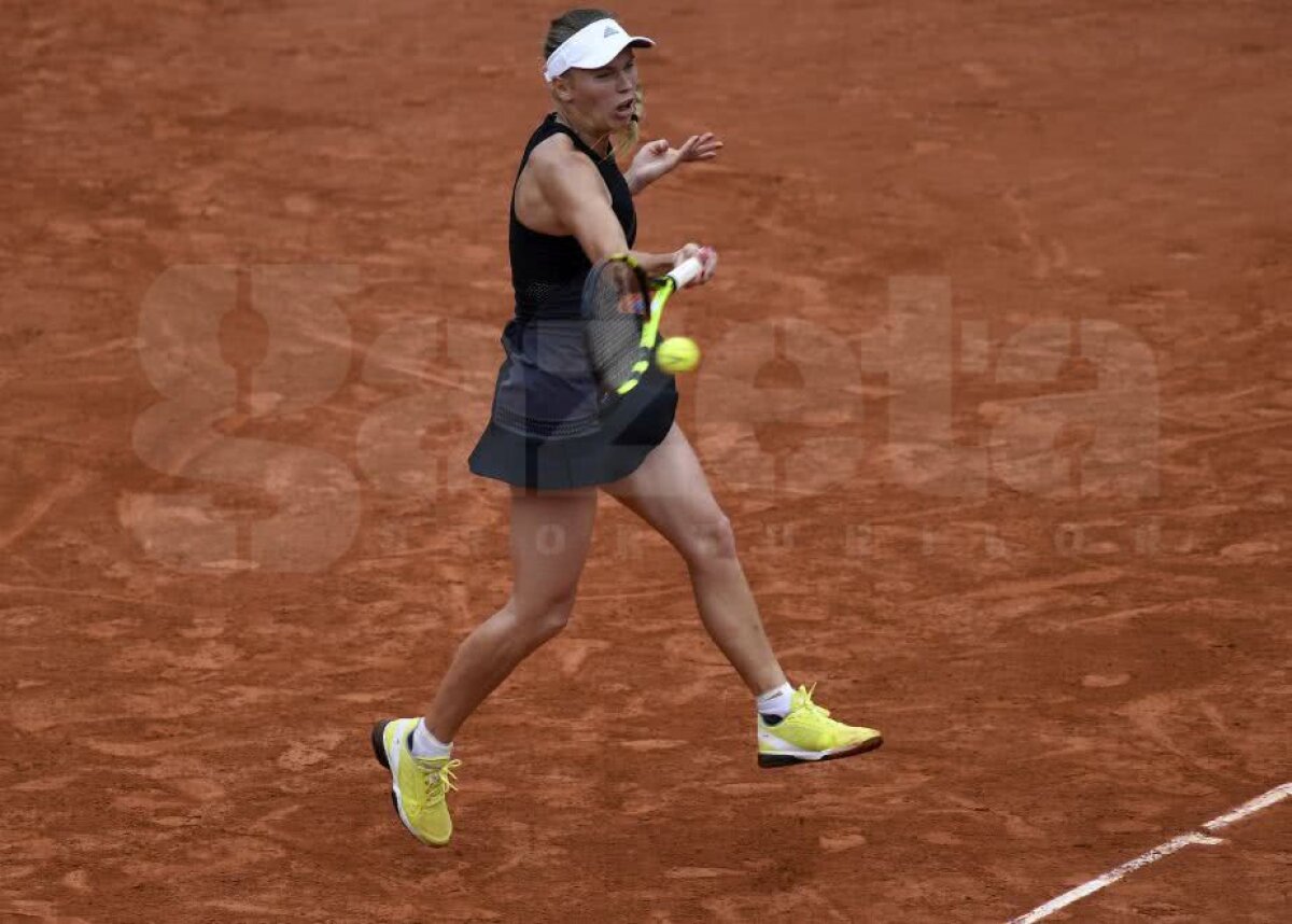 GALERIE FOTO Fără emoții » Rivala Simonei Halep a ajuns în "optimile" de la Roland Garros: adversară de coșmar pentru daneză