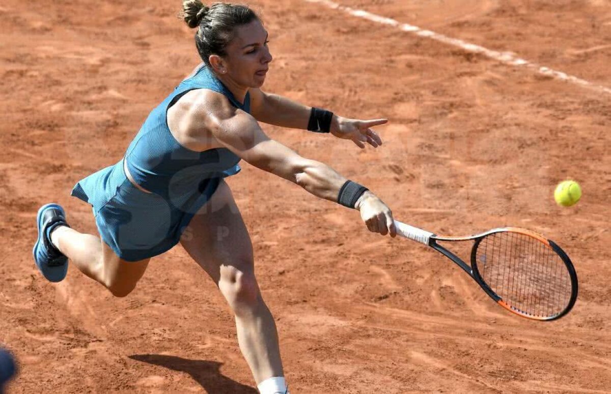 FOTO Simona Halep o surclasează pe Andrea Petkovic și se califică în optimi la Roland Garros » Își cunoaște deja următoarea adversară