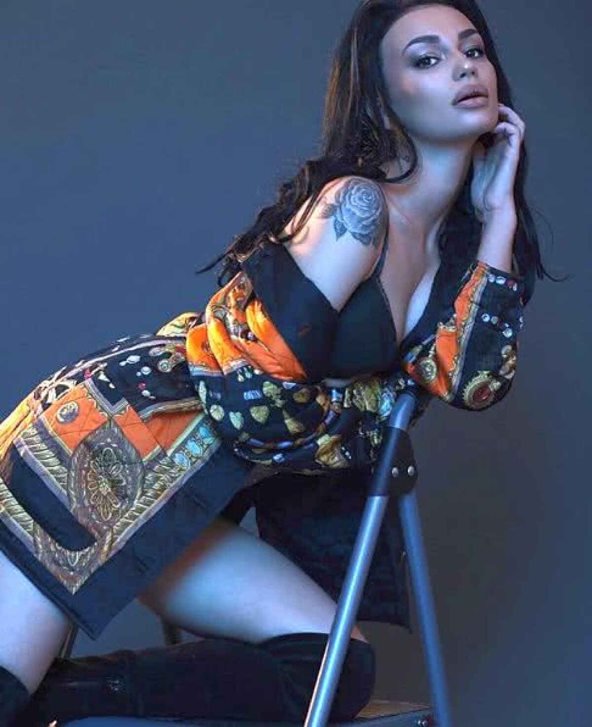 GALERIE FOTO Senzuala Andreea Olaru nu stă nicio zi fără sală » Secretele corpului de invidiat