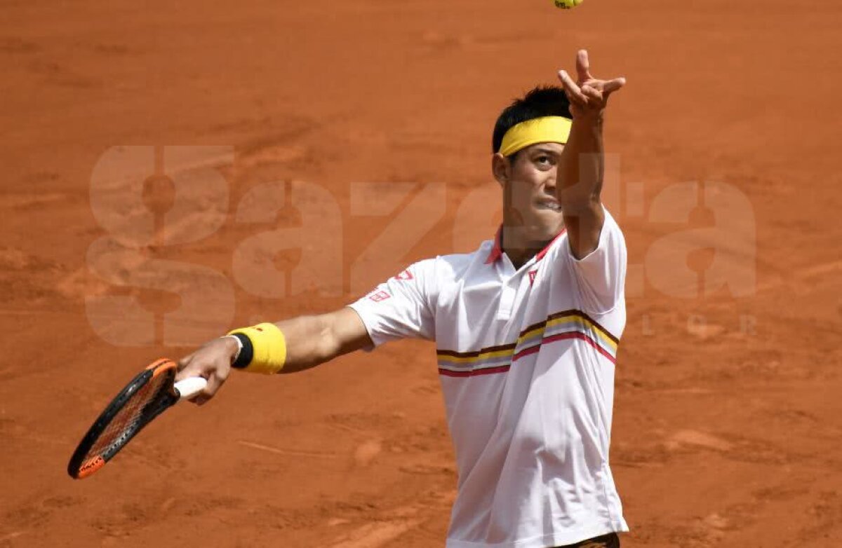 CORESPONDENȚĂ DE LA PARIS // Galerie foto » Spectacol total la Roland Garros! Alexander Zverev și Dominic Thiem, meciuri infernale în optimi