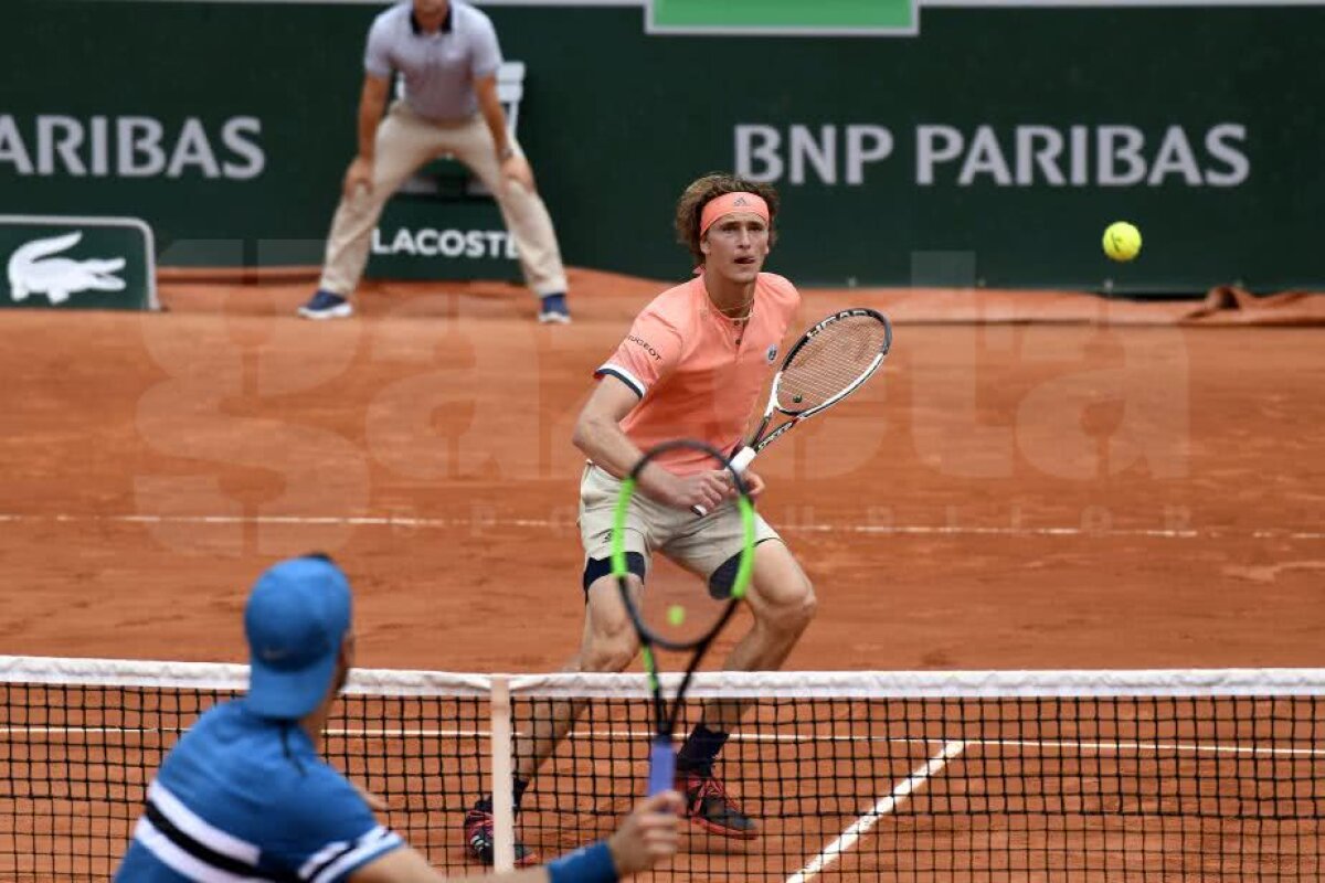 CORESPONDENȚĂ DE LA PARIS // Galerie foto » Spectacol total la Roland Garros! Alexander Zverev și Dominic Thiem, meciuri infernale în optimi