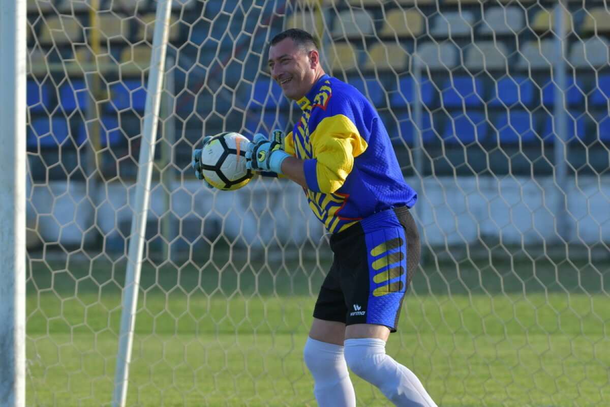 POVESTE // După mai bine de două decenii de fotbal, a decis să lase mănușile și să se dedice celeilalte mari pasiuni din viața lui: muntele