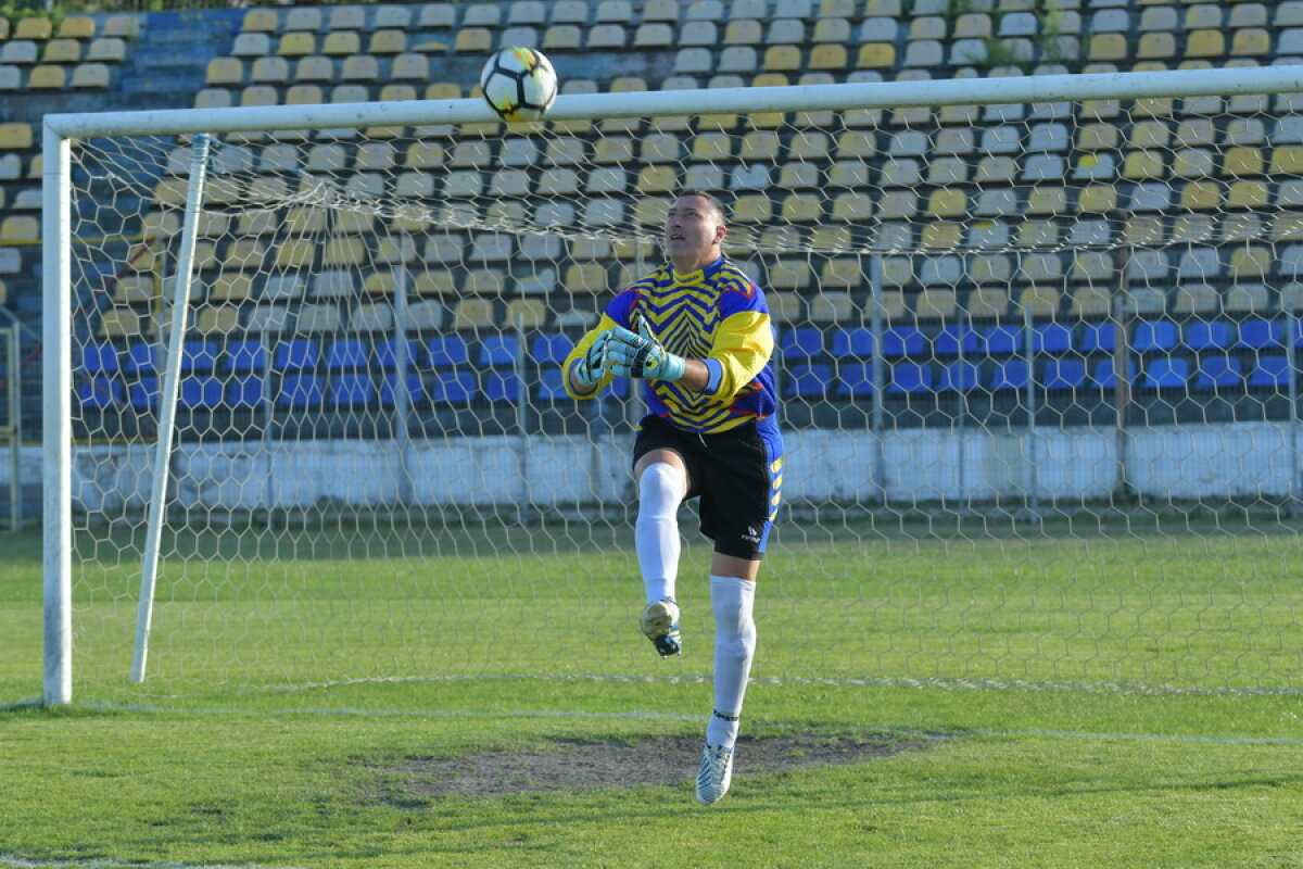 POVESTE // După mai bine de două decenii de fotbal, a decis să lase mănușile și să se dedice celeilalte mari pasiuni din viața lui: muntele