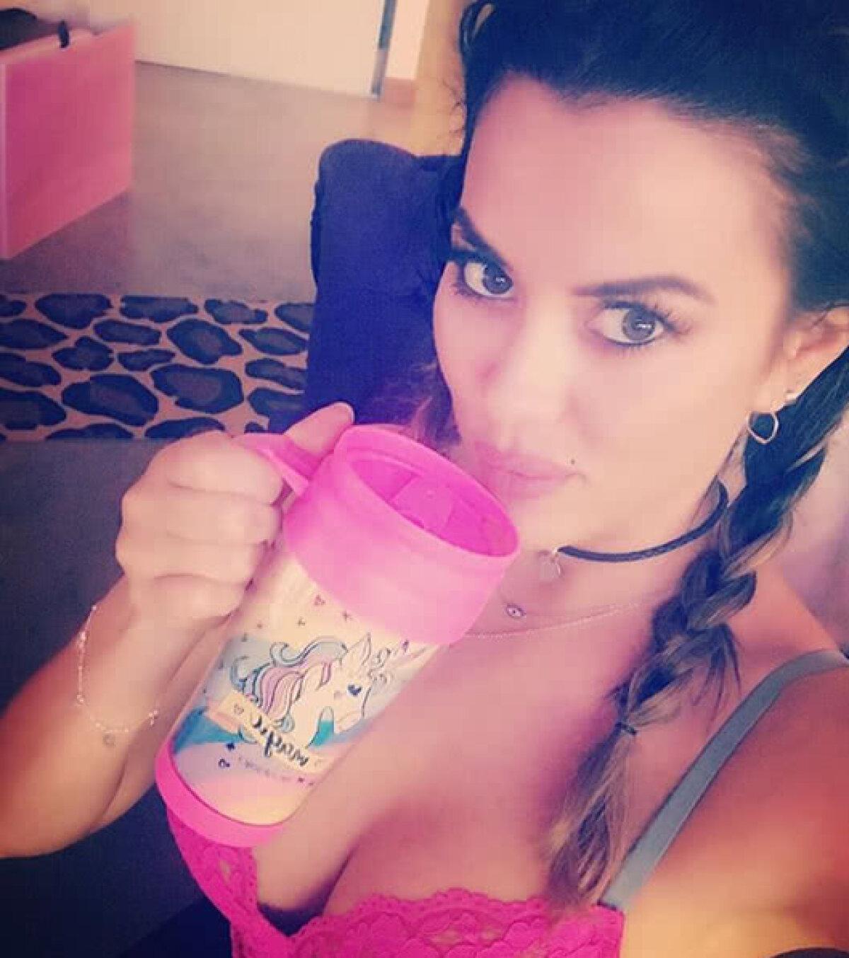 FOTO Agüero are o nouă iubită? Prins în ipostaze intime cu un supermodel de top!