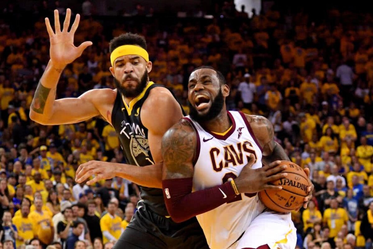 VIDEO+FOTO Golden State vs. Cleveland Cavaliers 2-0 » James nu poate singur! Curry se distrează în meciul doi și o apropie pe Golden State de un nou titlu