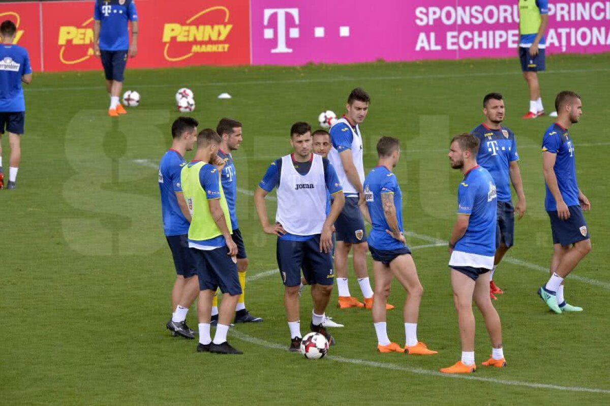 GALERIE FOTO Imagini de la ultimul antrenament al naționalei + 10 poze cu Bogdan Lobonț din ultima sa conferință de presă ca jucător