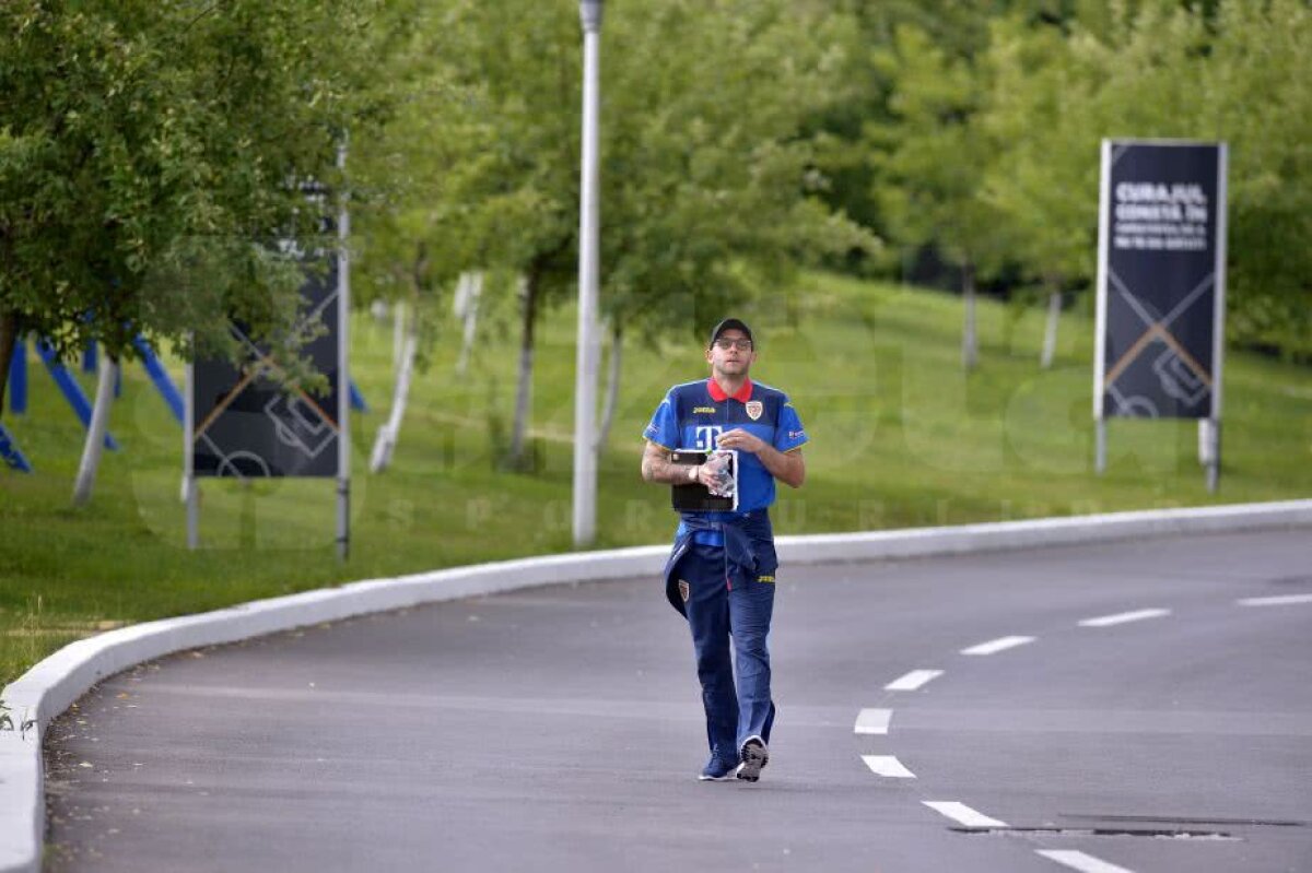 GALERIE FOTO Imagini de la ultimul antrenament al naționalei + 10 poze cu Bogdan Lobonț din ultima sa conferință de presă ca jucător