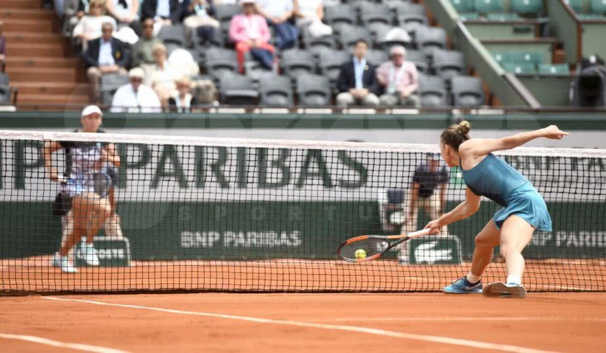 CORESPONDENȚĂ DE LA PARIS // FOTO Cronica meciului Halep - Mertens » Rapidă și exactă 