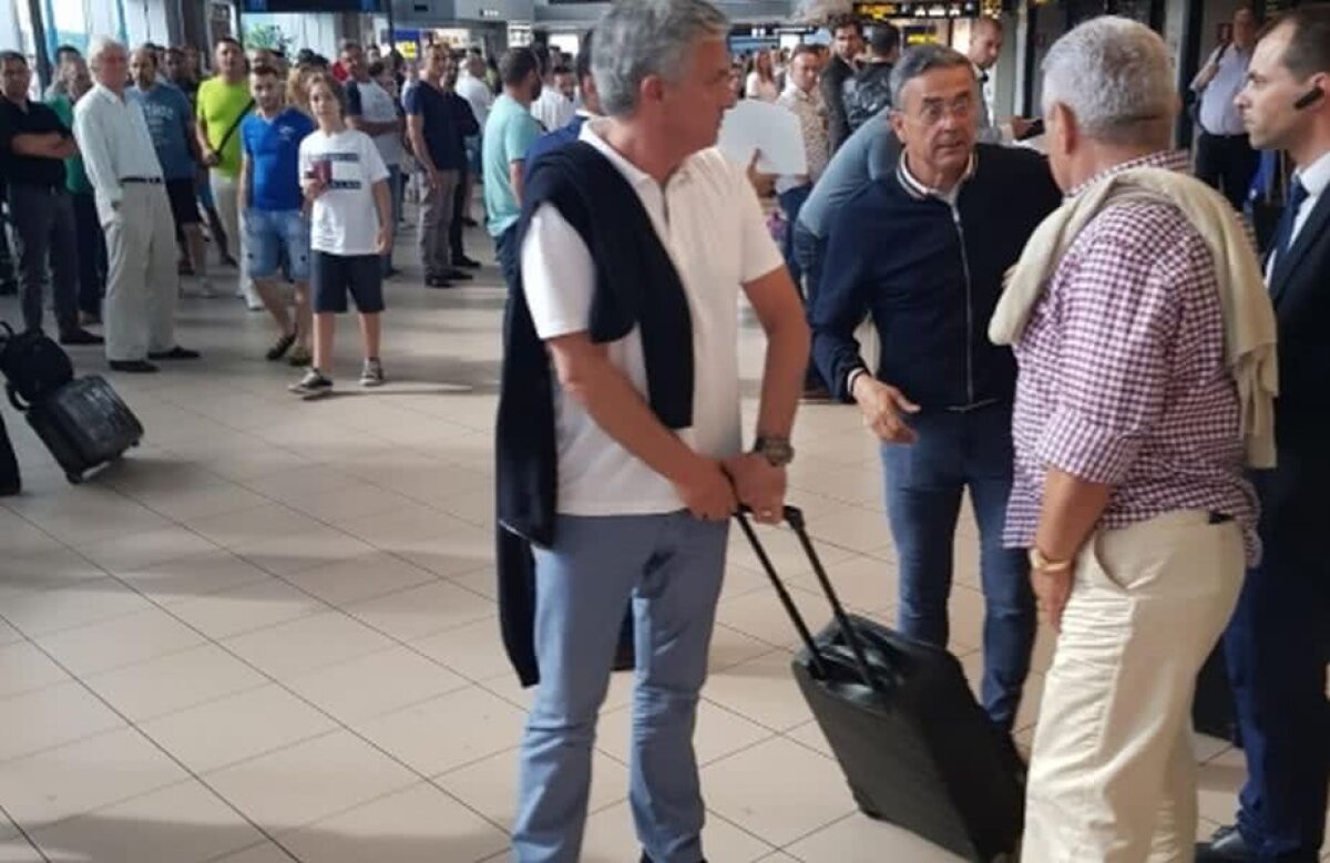 ROMÂNIA - FINLANDA // VIDEO+FOTO Mourinho e în România » Secvențe amuzante la sosirea la Ploiești: cine i-a sărit de gât + declarațiile marelui antrenor