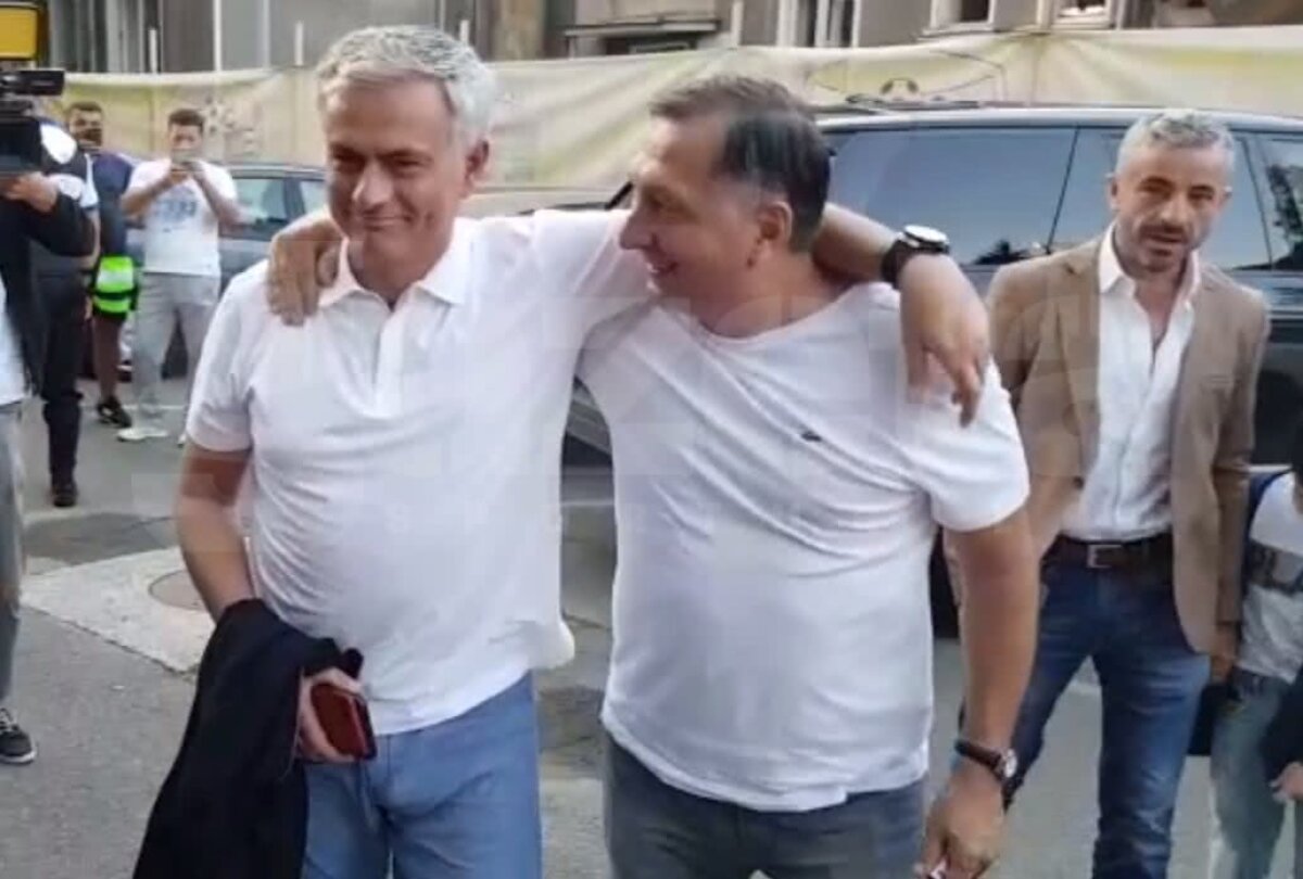 ROMÂNIA - FINLANDA // VIDEO+FOTO Mourinho e în România » Secvențe amuzante la sosirea la Ploiești: cine i-a sărit de gât + declarațiile marelui antrenor