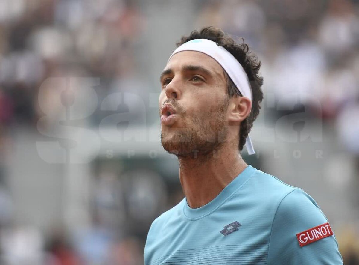 ROLAND GARROS // GALERIE FOTO Surpriza turneului: Djokovic, eliminat de omul fără victorie în turneele de Mare Șlem! 