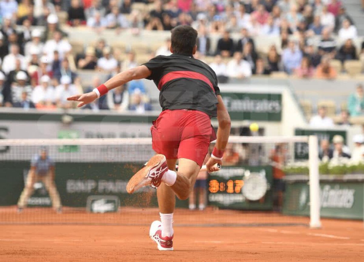 ROLAND GARROS // GALERIE FOTO Surpriza turneului: Djokovic, eliminat de omul fără victorie în turneele de Mare Șlem! 