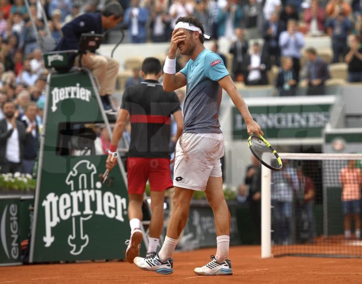 ROLAND GARROS // GALERIE FOTO Surpriza turneului: Djokovic, eliminat de omul fără victorie în turneele de Mare Șlem! 