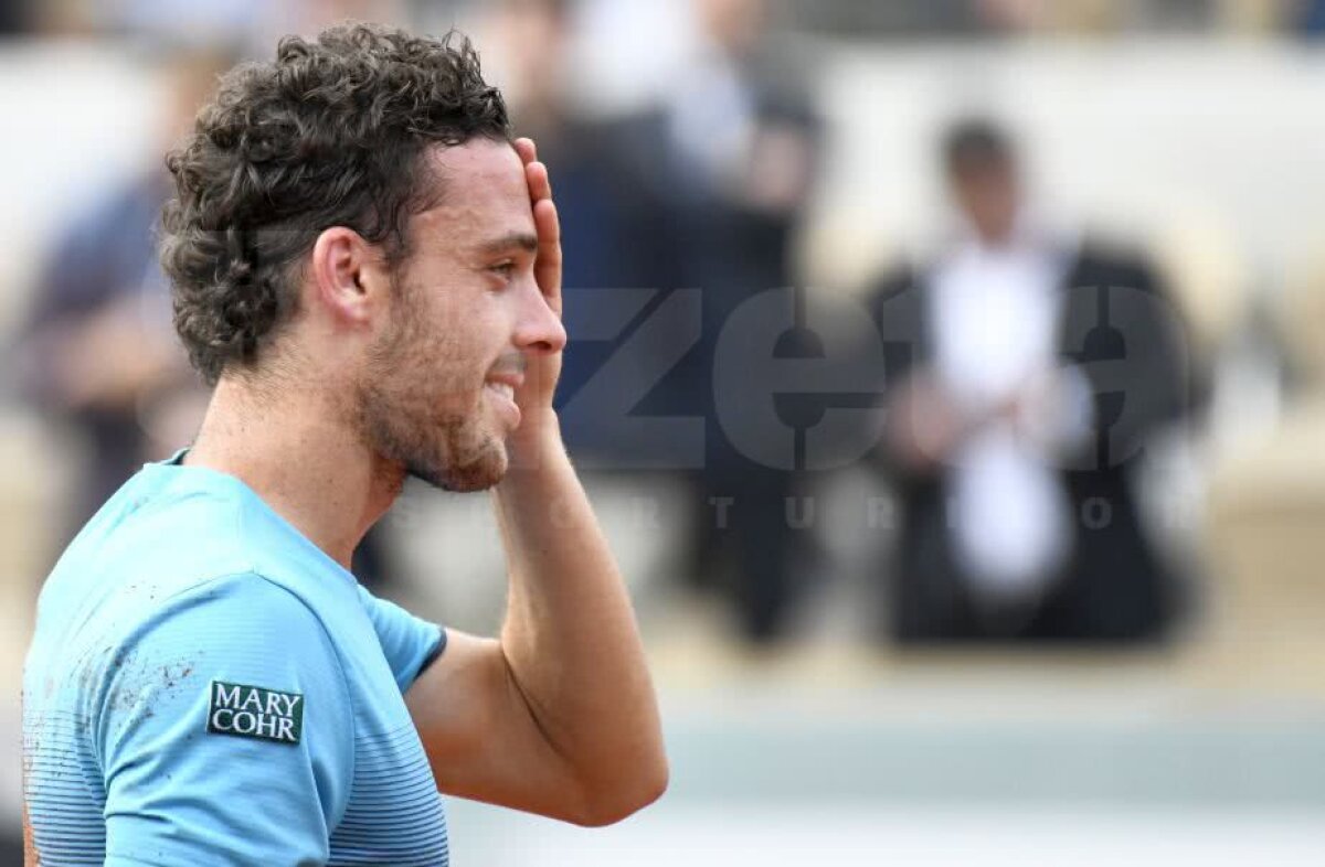 ROLAND GARROS // GALERIE FOTO De la suspendare pentru trucare de meciuri, la victorie cu Djokovic » Declarațiile emoționante ale lui Cecchinato după calificarea în semifinale: "A meritat toată munca"