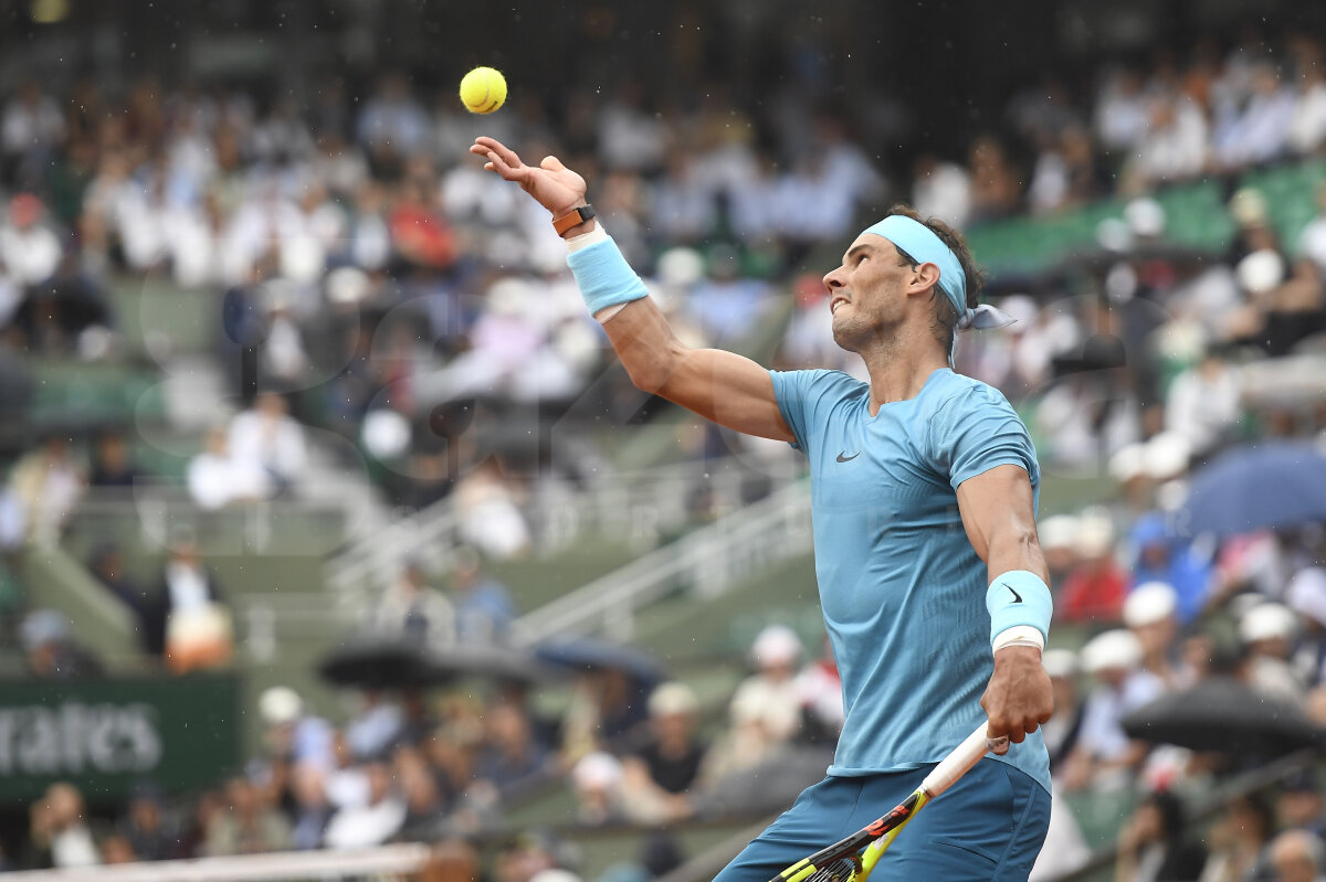 ROLAND GARROS // Rafael Nadal, salvat de ploaie în meciul din sferturi » Spaniolul a trecut prin momente extrem de complicate
