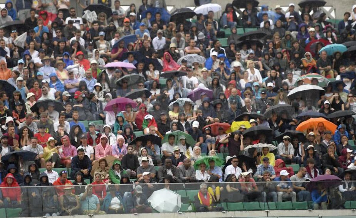 ROLAND GARROS // Rafael Nadal, salvat de ploaie în meciul din sferturi » Spaniolul a trecut prin momente extrem de complicate