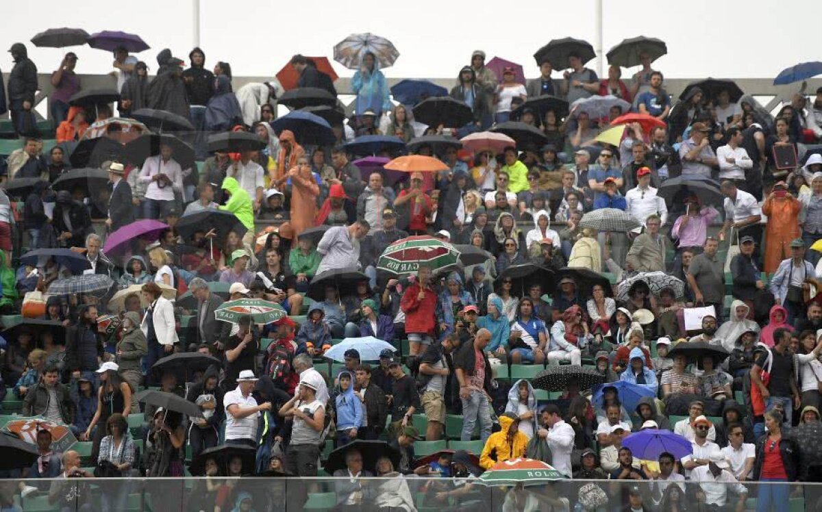 ROLAND GARROS // Rafael Nadal, salvat de ploaie în meciul din sferturi » Spaniolul a trecut prin momente extrem de complicate