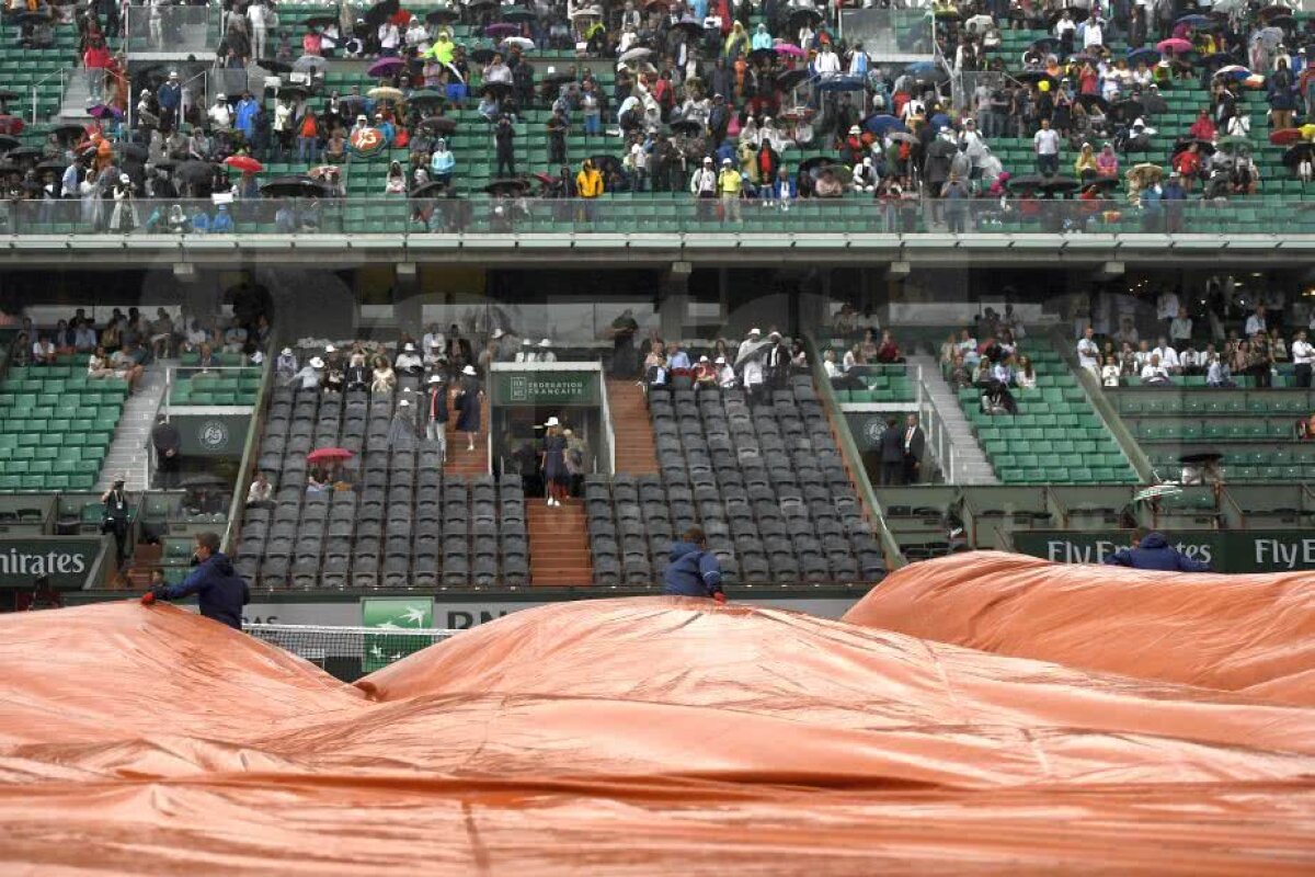 ROLAND GARROS // Rafael Nadal, salvat de ploaie în meciul din sferturi » Spaniolul a trecut prin momente extrem de complicate