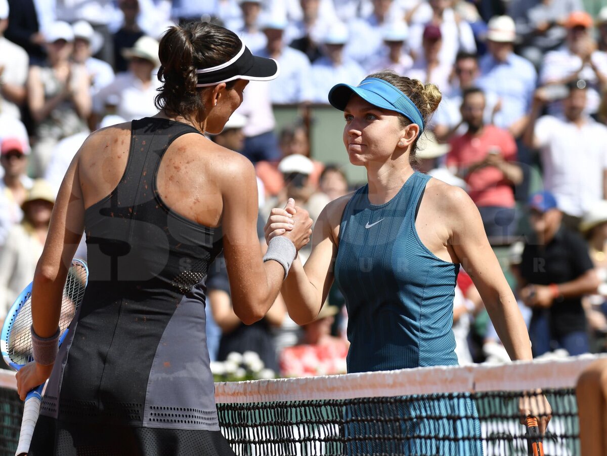SIMONA HALEP ÎN FINALA ROLAND GARROS. Bucuria Simonei Halep în 20 DE IMAGINI! Tot ce a făcut după mingea trimisă afară de Muguruza
