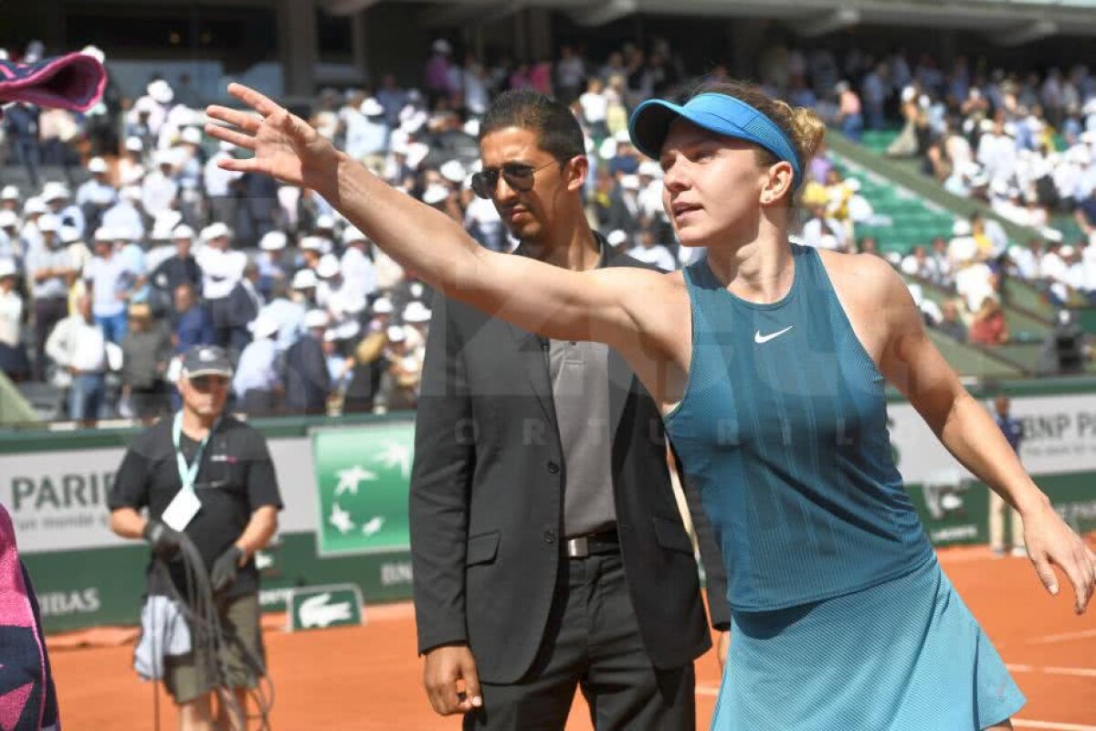 Simona Halep o surclasează pe Garbine Muguruza și e în a treia finală de Roland Garros din carieră! VICTORIE imensă: își păstrează și numărul 1 mondial!