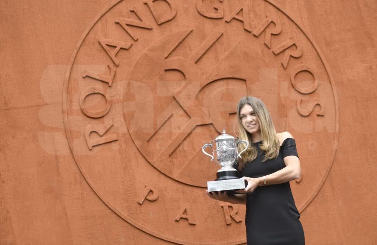 SIMONA HALEP A CÂȘTIGAT ROLAND GARROS // VIDEO + FOTO Simona Halep a prezentat trofeul de la Roland Garros » Apariție fabuloasă a liderului WTA 