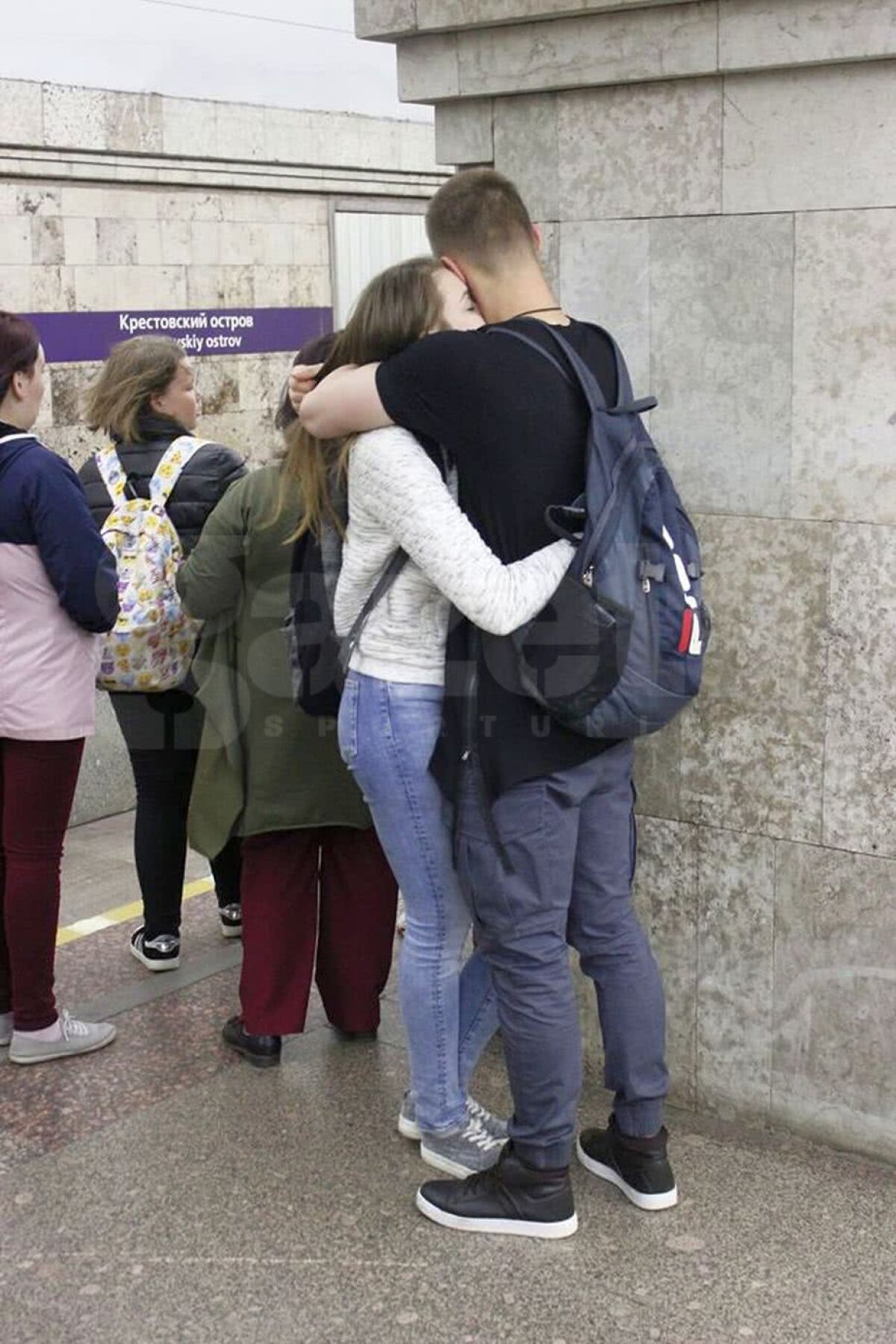 Corespondență  GSP din Rusia » Trimisul Gazetei, înconjurat de 4 indivizi! "Metroul iubirii din care eu puteam ieși bătut de uzbeci la Sankt Petersburg"