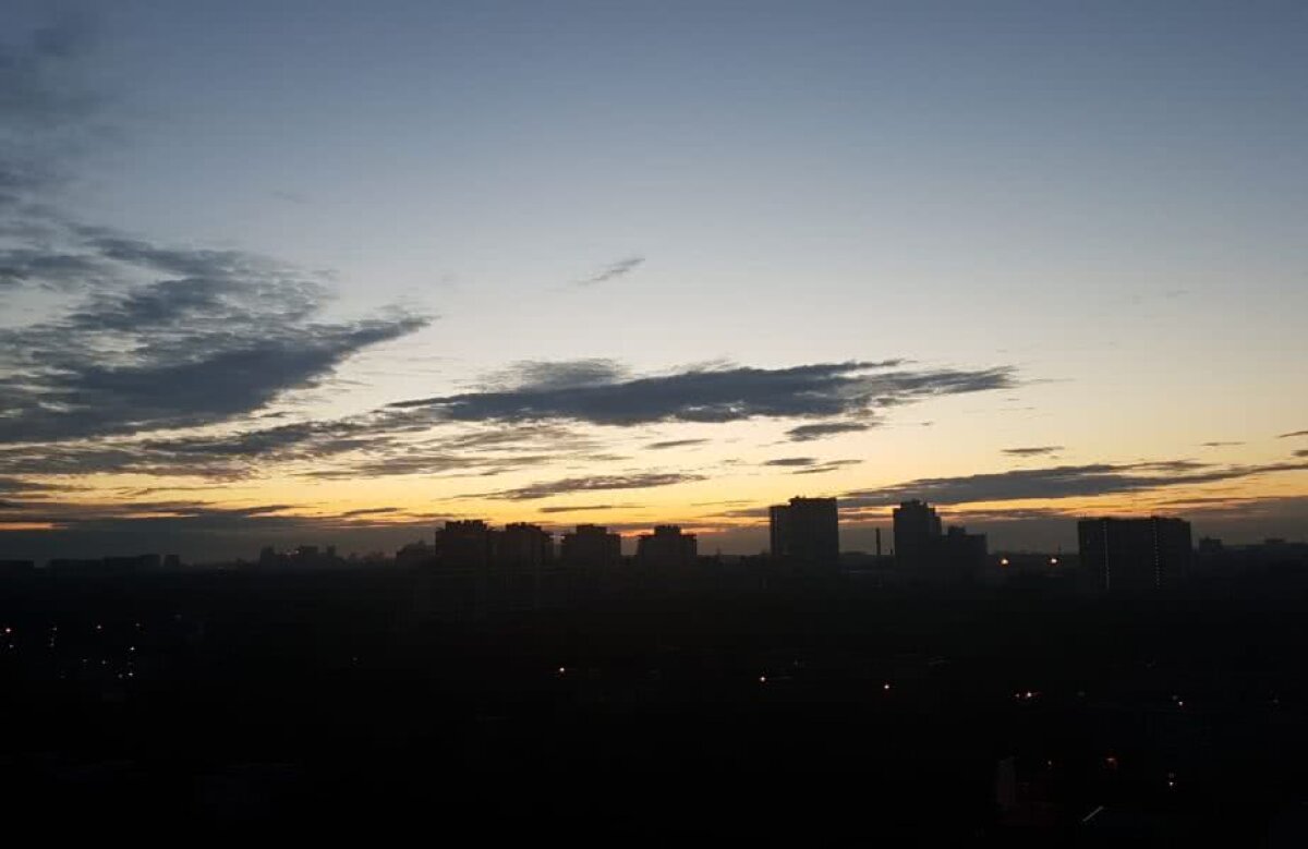  VIDEO + FOTO Imagini uimitoare din Sankt Petersburg » Cum se trăiește o noapte albă în Rusia 