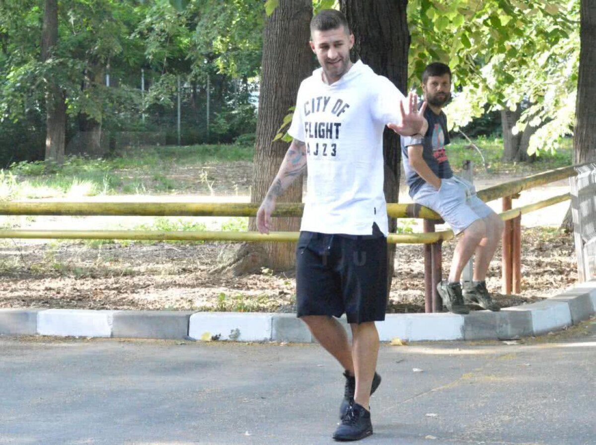 GALERIE FOTO FCSB s-a reunit astăzi la INMS » Cele 8 nume noi din lotul lui Dică + fotbalistul care a "furat" startul 