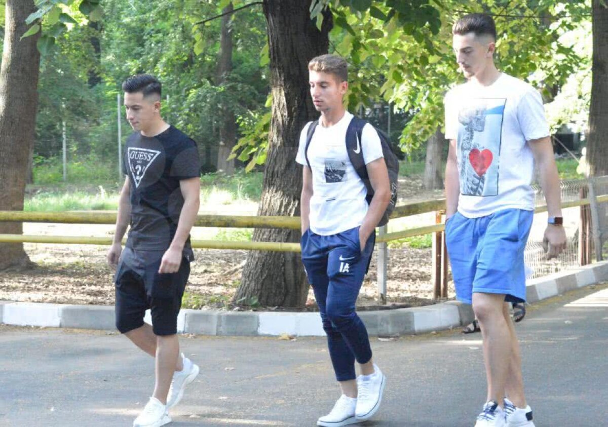 GALERIE FOTO FCSB s-a reunit astăzi la INMS » Cele 8 nume noi din lotul lui Dică + fotbalistul care a "furat" startul 