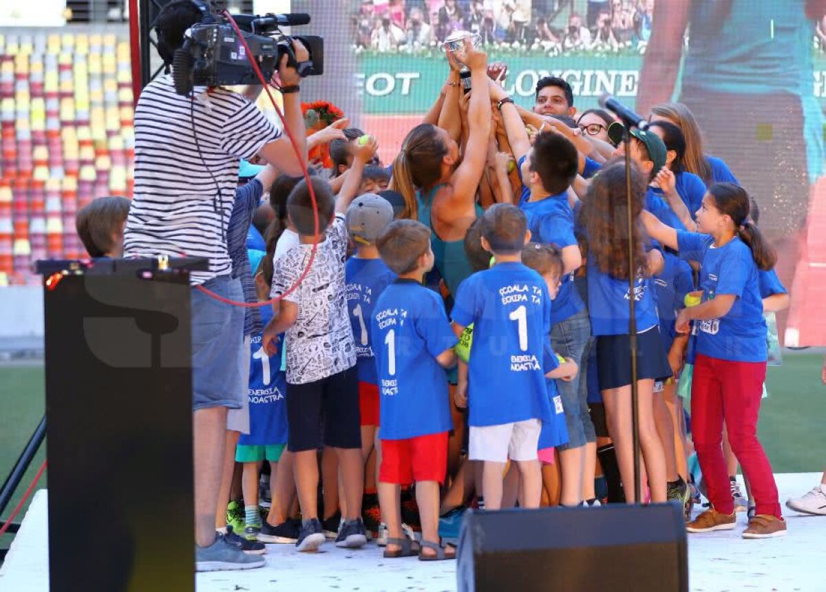 GALERIE FOTO 10 imagini emoționante de pe Arena Națională! Simona Halep, cu lacrimi în ochi în fața a peste 15.000 de români 