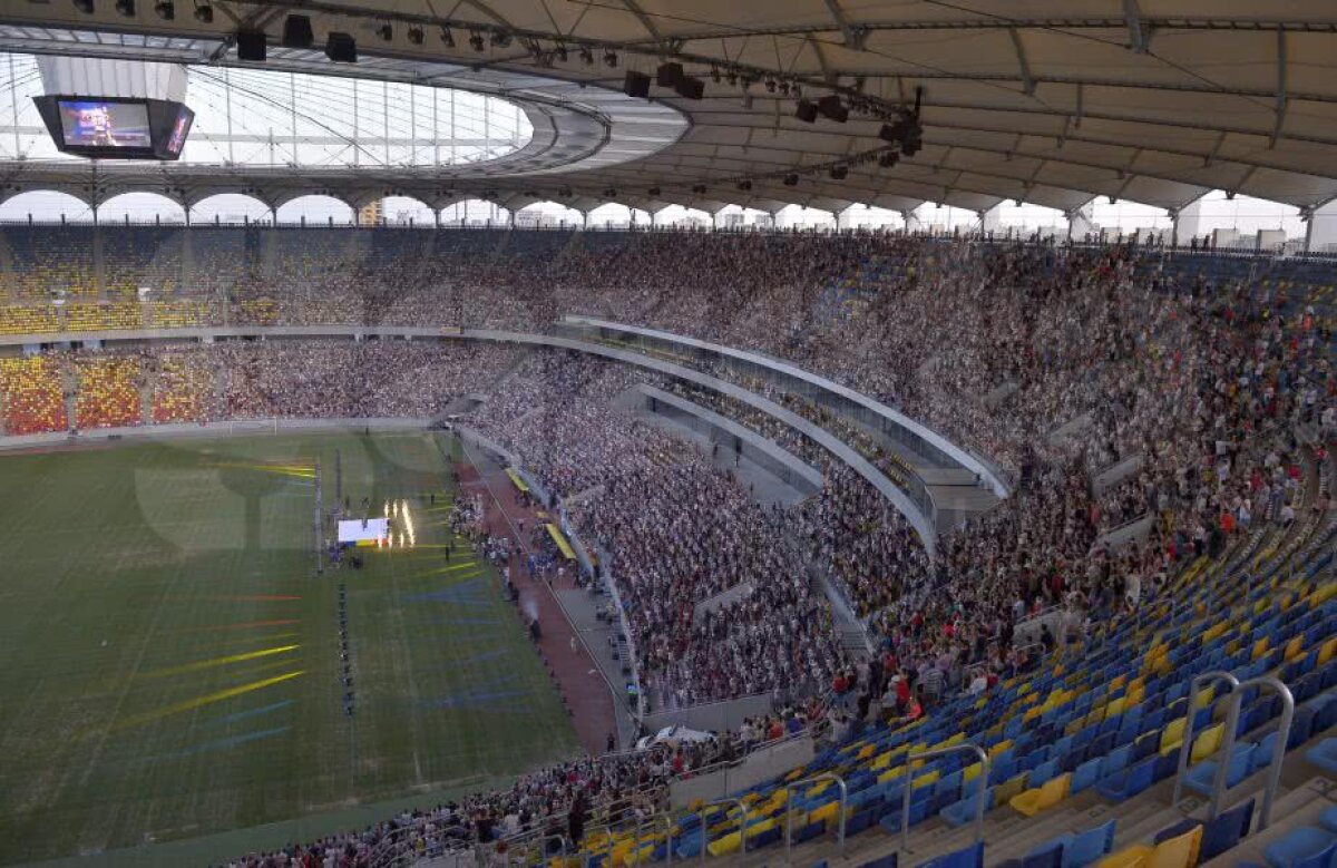 GALERIE FOTO 10 imagini emoționante de pe Arena Națională! Simona Halep, cu lacrimi în ochi în fața a peste 15.000 de români 