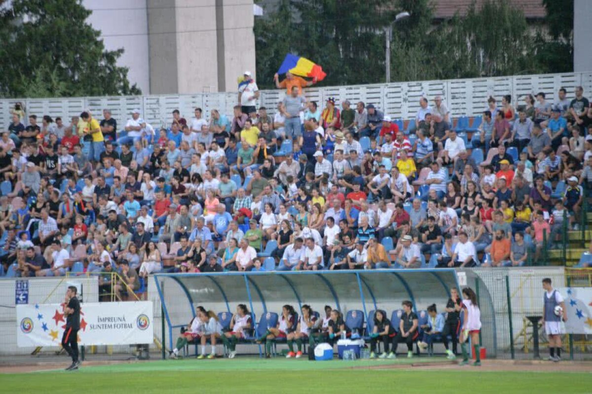 VIDEO + FOTO România, doar egal împotriva Portugaliei » Atmosferă superbă pe Stadionul Municipal din Botoșani