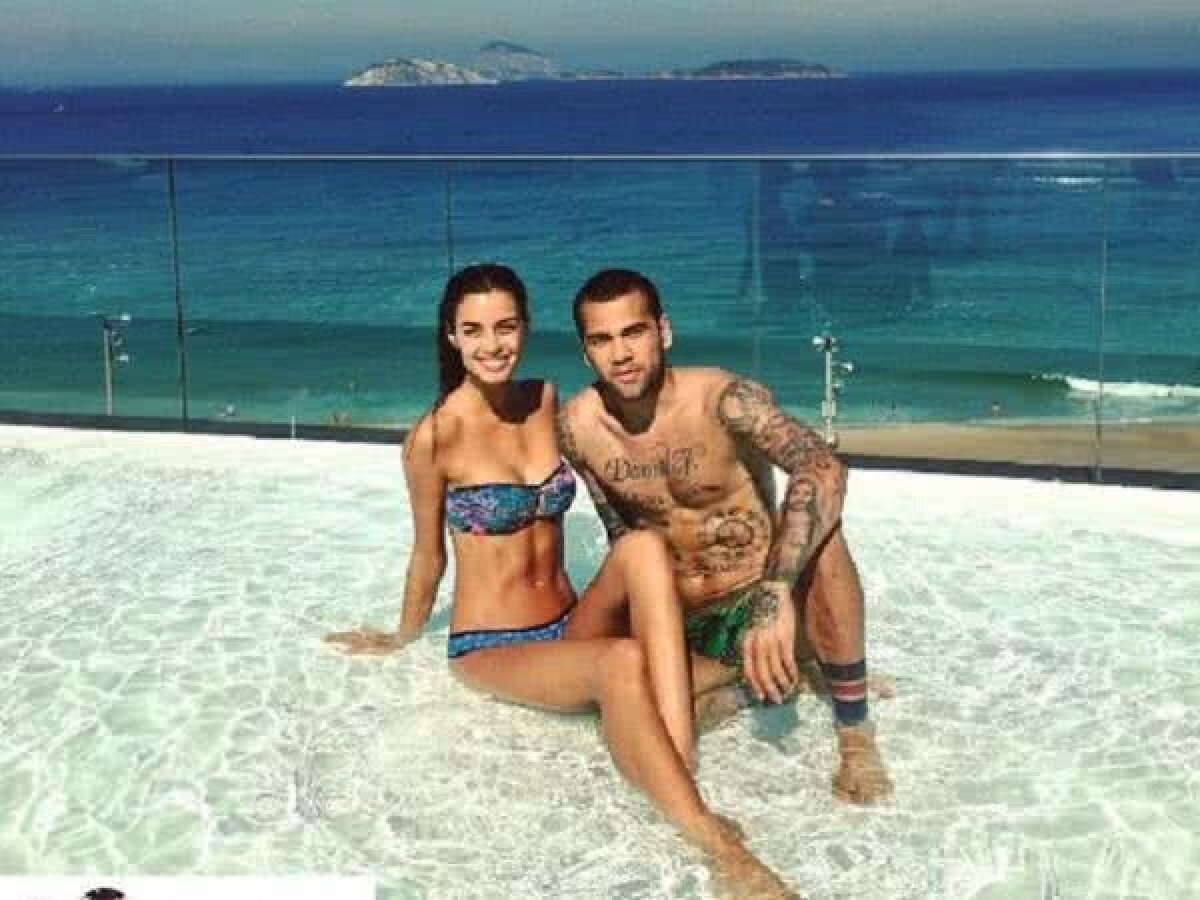 FOTO Soția lui Dani Alves, magnetul de pe Instagram » Sute de mii de fani îi urmăresc pozele sexy