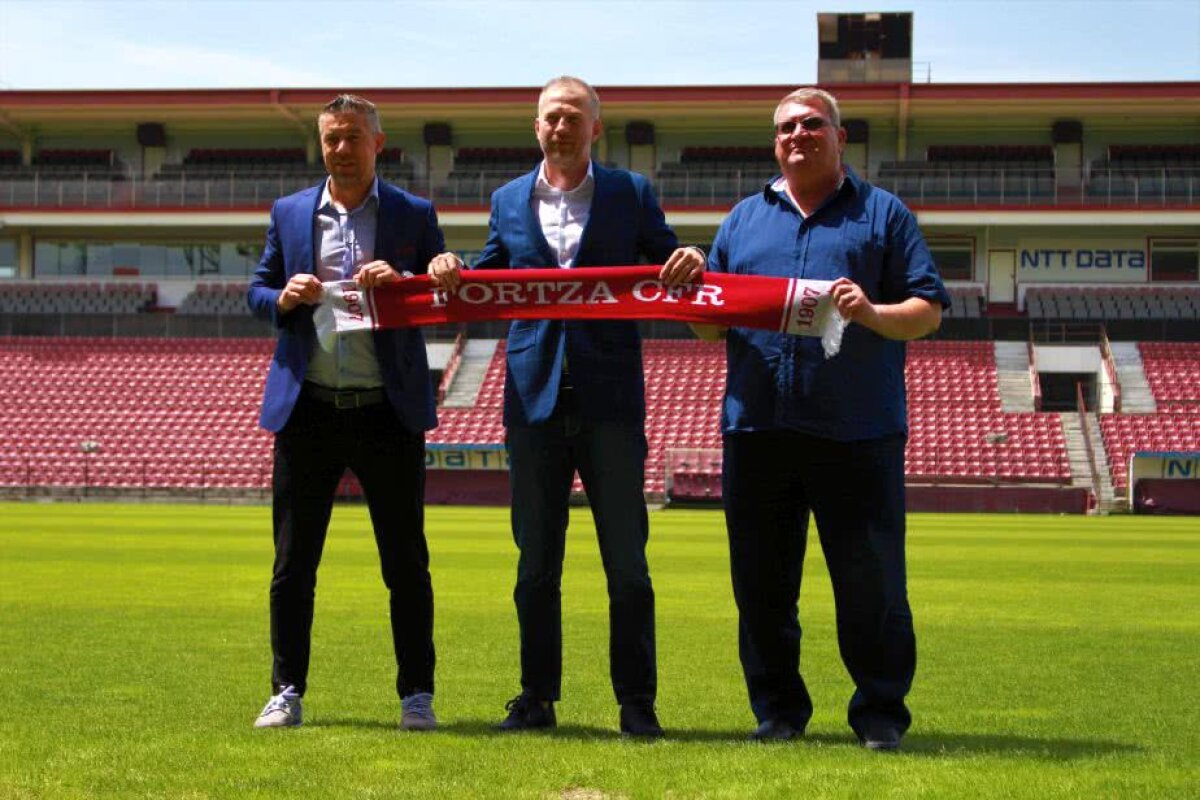 GALERIE FOTO Edi Iordănescu, prezentat oficial la CFR Cluj: "Am avut oferte mai bune. De ce am venit aici?"