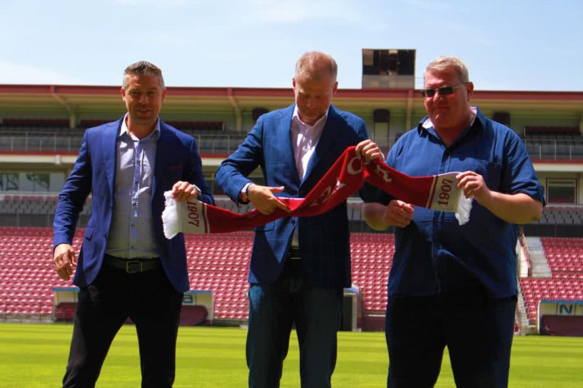 GALERIE FOTO Edi Iordănescu, prezentat oficial la CFR Cluj: "Am avut oferte mai bune. De ce am venit aici?"