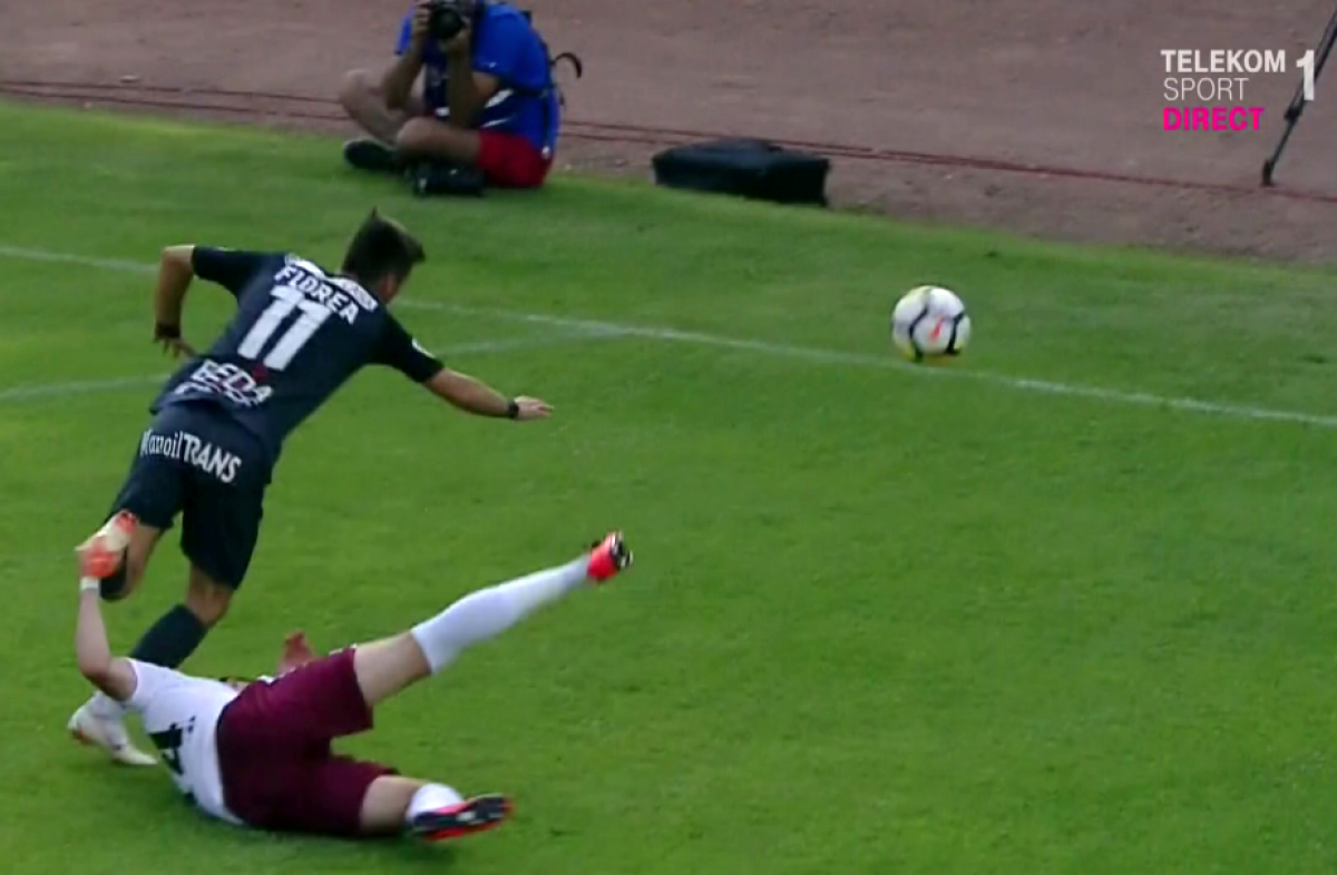 FOTO Eroare a lui Istvan Kovacs în prima repriză a barajului pentru Liga 1! Voluntari, iertată de o eliminare 