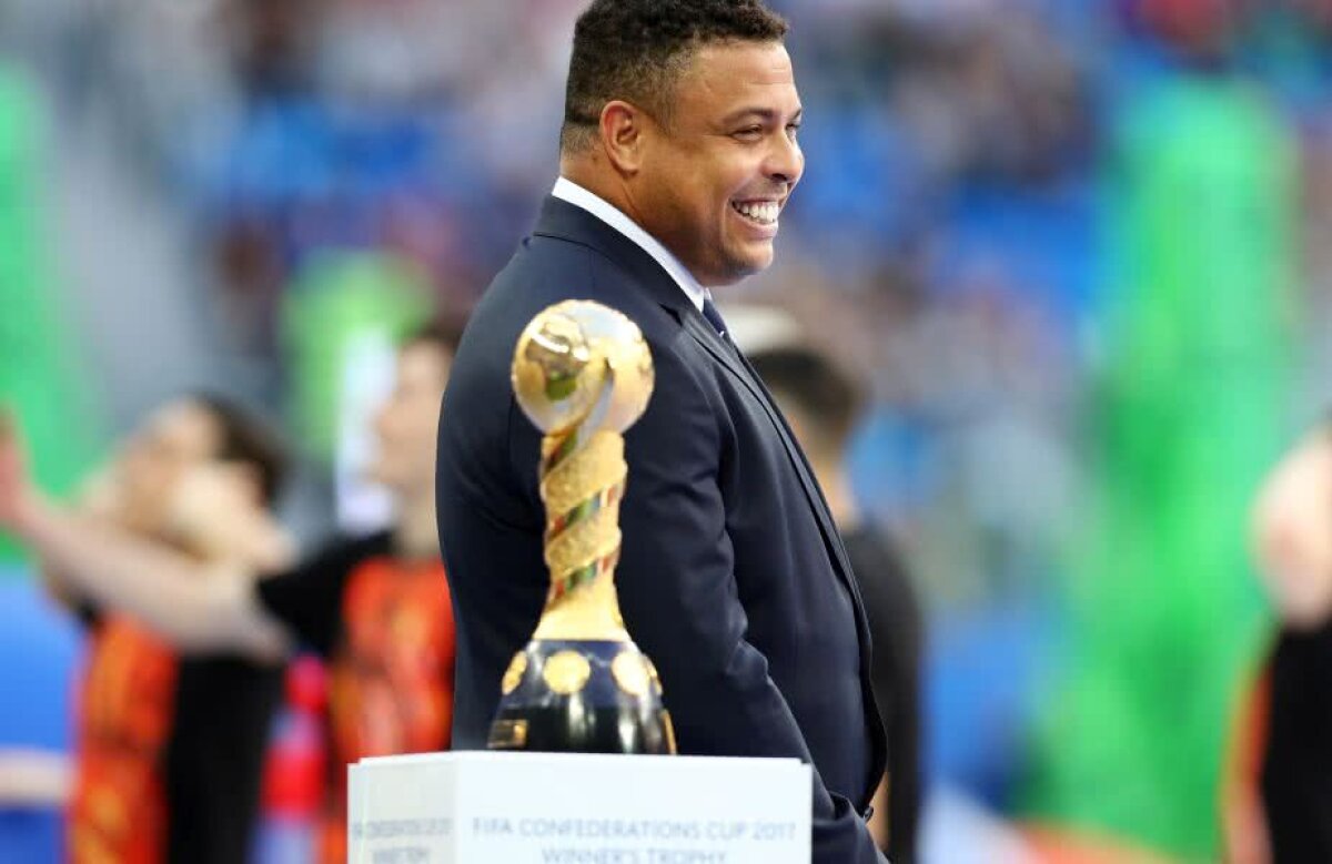 CM 2018 // VIDEO + FOTO Momentele care au furat atenția la festivitatea de deschidere » Discurs ținut de Vladimir Putin și gestul vulgar al lui Robbie Williams