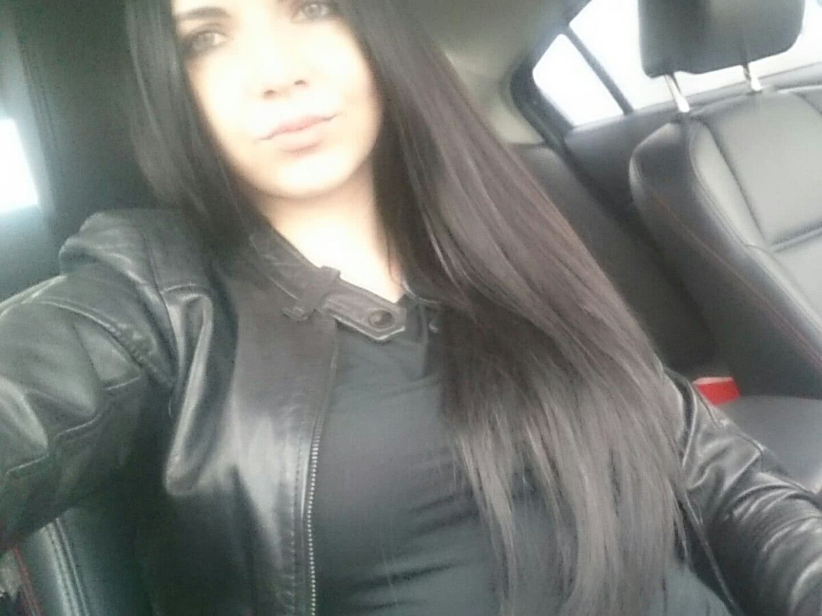 HOT! Avem primul "11" al Rusiei :) Soțiile și prietenele titularilor de azi arată DEMENȚIAL